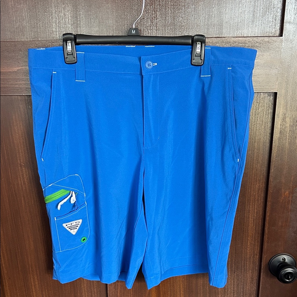 Columbia PFG Shorts with Pocket Detail